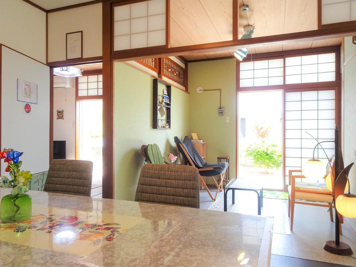 Minshuku Itoman Bettei Goyukkuri Hotel Ngoại thất bức ảnh