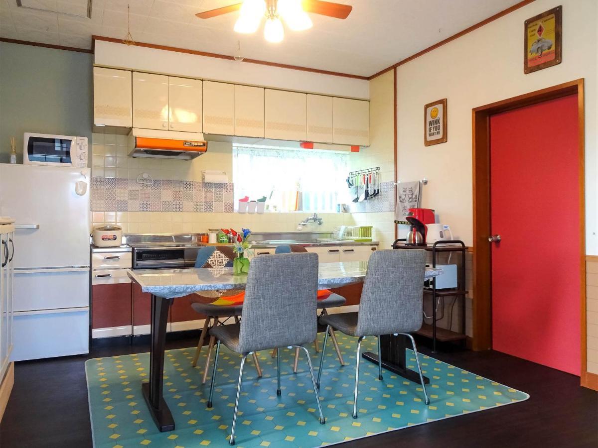 Minshuku Itoman Bettei Goyukkuri Hotel Ngoại thất bức ảnh